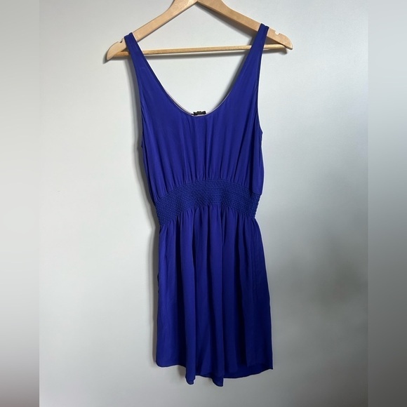 Aritzia Babaton 100% Silk Blythe Royal Blue Dress Womens
Size small - Picture 2 of 8
